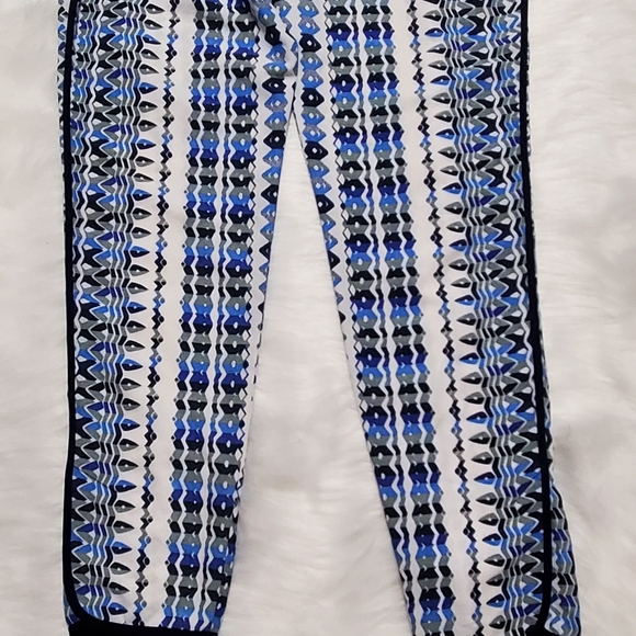 Bcbgmaxazria Ankle pant SZ M - Picture 5 of 8